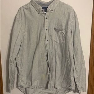 Men’s American Eagle button down